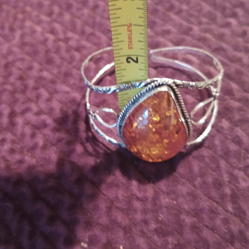 Amber Cuff - Picture 5 of 5